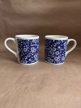 Set of 2 Vintage Queens Calico Chintz Ceramic Mugs. 10 fl oz